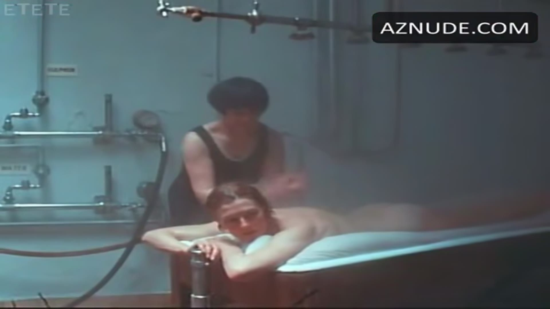Vanessa Redgrave Butt Scene in Agatha — Agatha
