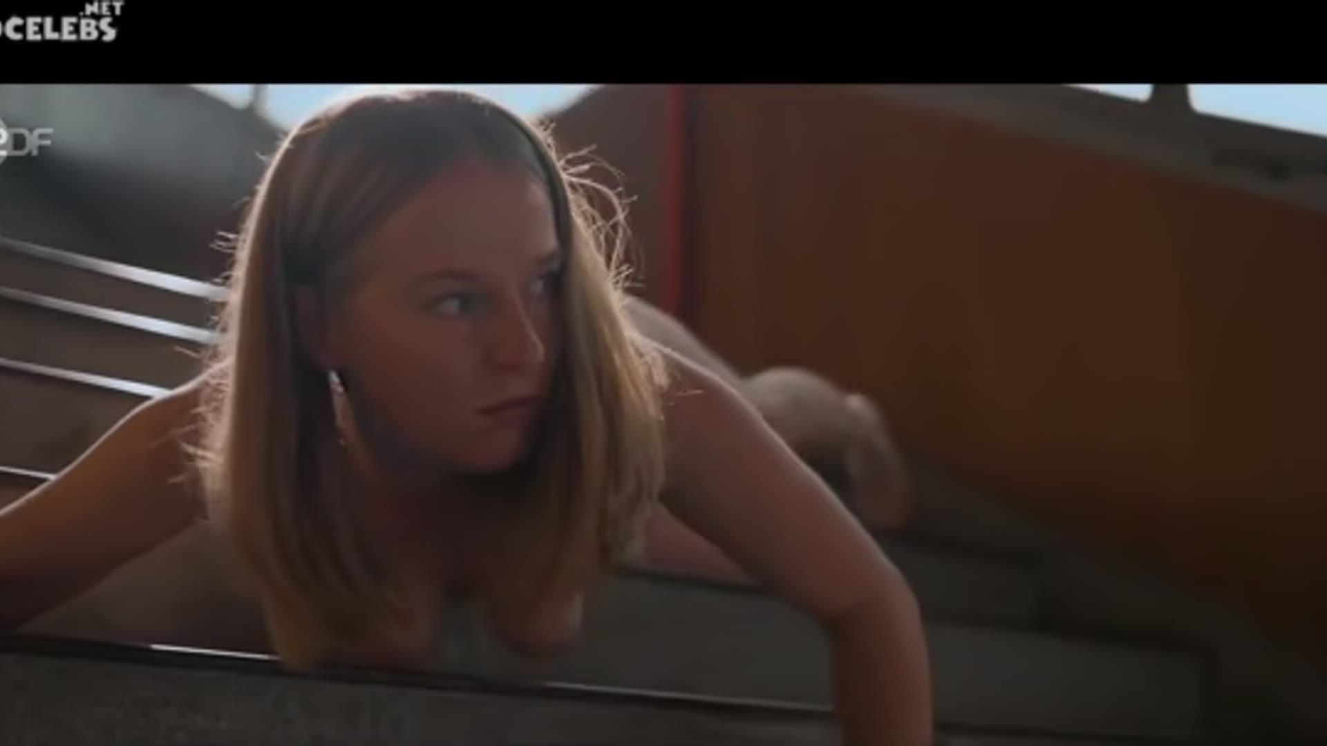 Julia Schubert nude - Das Marko s01e04 (2026) — Das Marko s01e04 (2026)